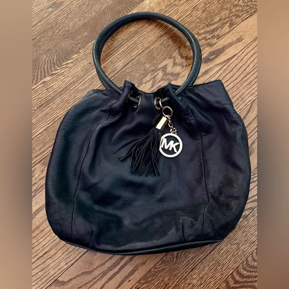 Michael‎ Kors Black Leather Handbag with Gold Accents
